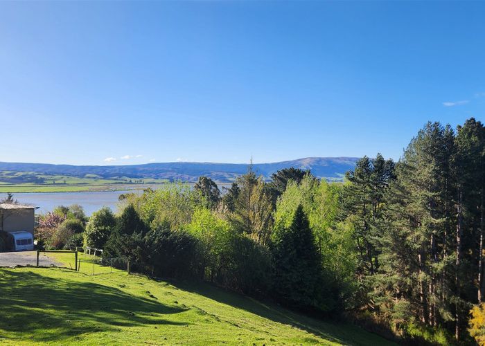  at 14 Gull Street, Waihola, Clutha, Otago