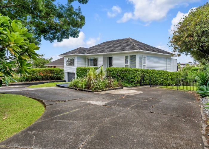 at 35 Ridge Road, Howick, Auckland
