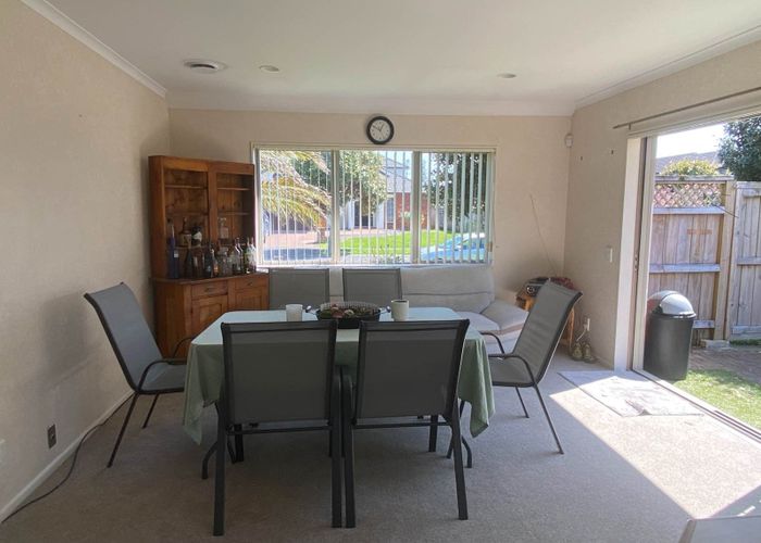  at 15 Thornbury Crescent, East Tamaki Heights, Auckland