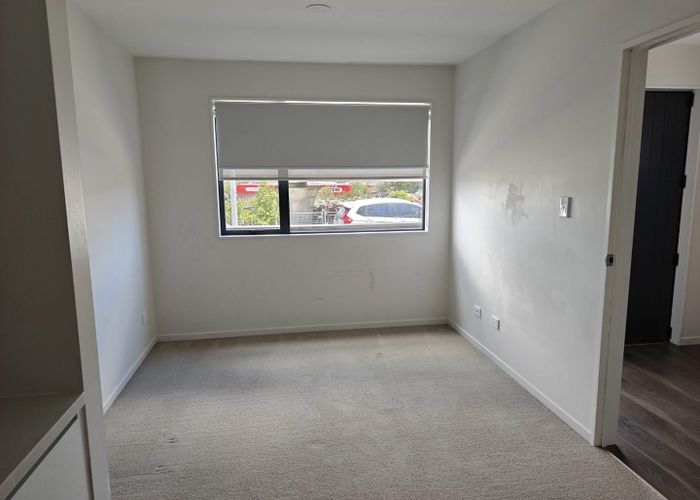  at 2/16 William Roberts Road, Pakuranga, Manukau City, Auckland