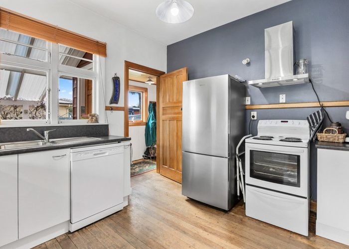  at 52 York Street, Waltham, Christchurch City, Canterbury