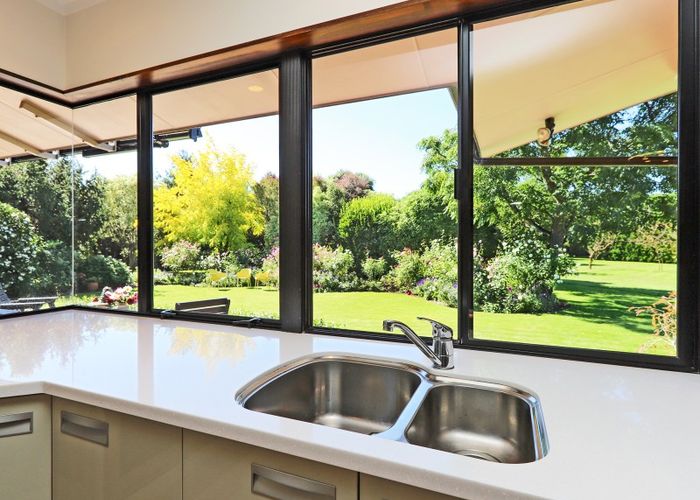  at 14 Scarrott Road, Bay View, Napier