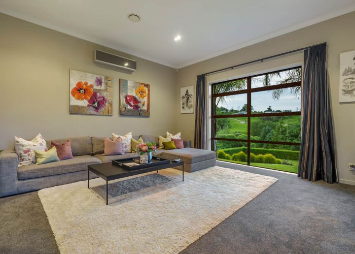  at 14 Regis Lane, Flat Bush, Auckland