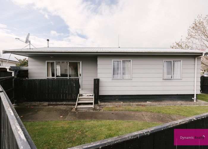  at 18A Newton Place, Westbrook, Palmerston North