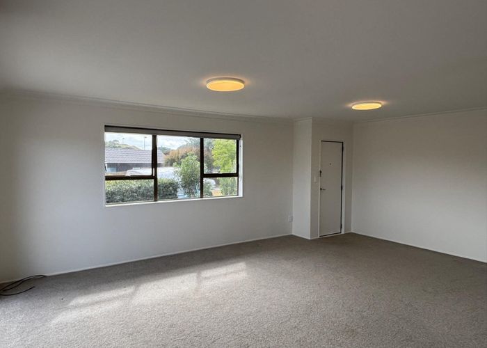  at 1/22 Majesty Place, Half Moon Bay, Manukau City, Auckland