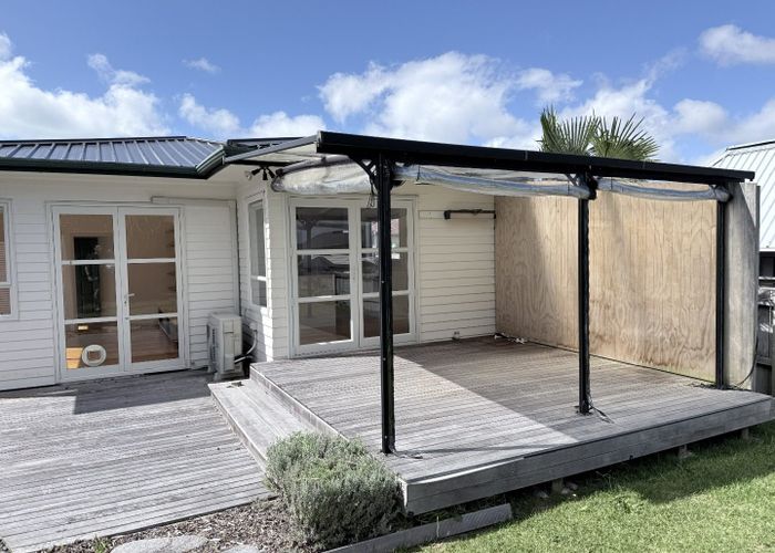  at 3a Hauraki Cres, Pinehill, North Shore City, Auckland