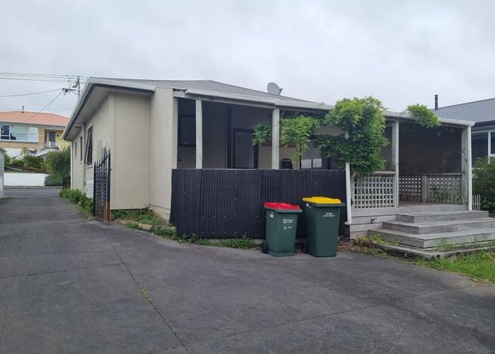  at 32 Gaine Street, City Centre, New Plymouth, Taranaki