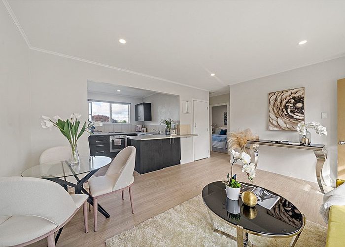  at 4/65 Mays Road, Onehunga, Auckland