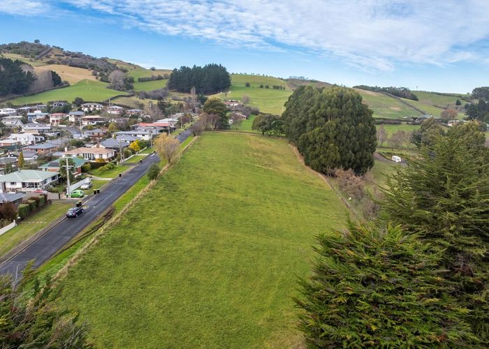  at 35 Weir Street, Green Island, Dunedin, Otago