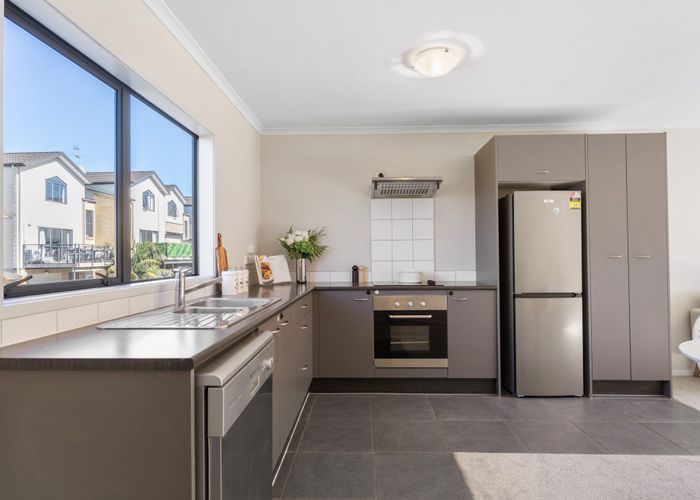  at 62/172 Mcleod Road, Te Atatu South, Waitakere City, Auckland