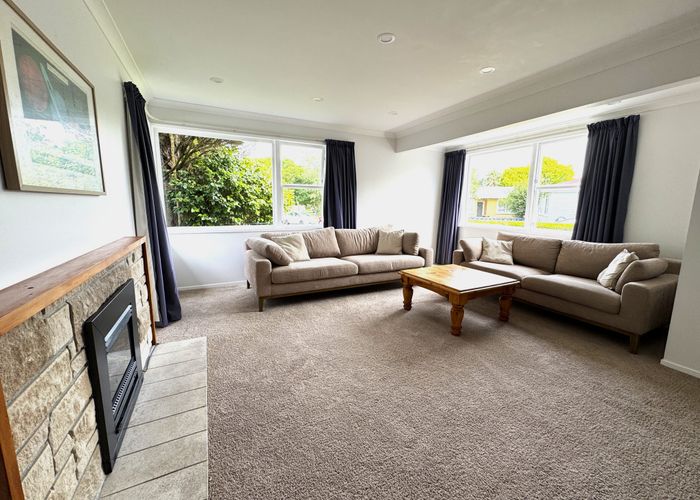  at 4 Oban Place, Awapuni, Palmerston North