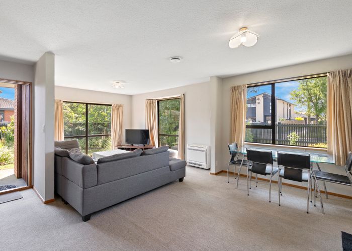  at 8/32 Hanrahan Street, Upper Riccarton, Christchurch