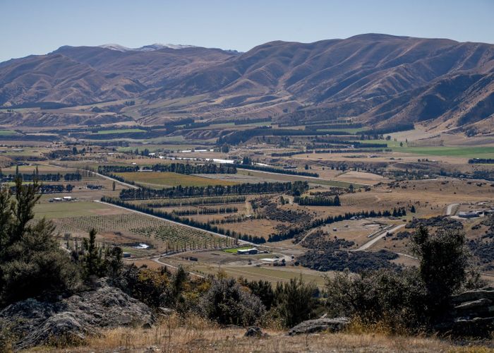  at 41 Westreca Ridge Lane, Queensberry, Cromwell