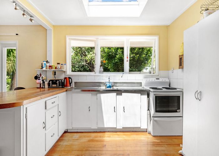  at 9 Matai street, Waiuku, Franklin, Auckland