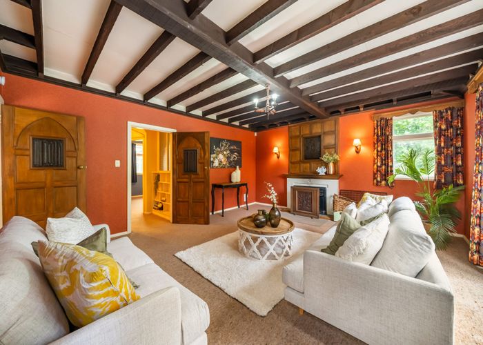  at 43A Wyndham Road, Pinehaven, Upper Hutt