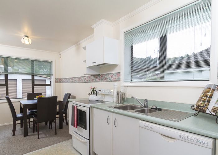  at 92 Hewer Crescent, Naenae, Lower Hutt