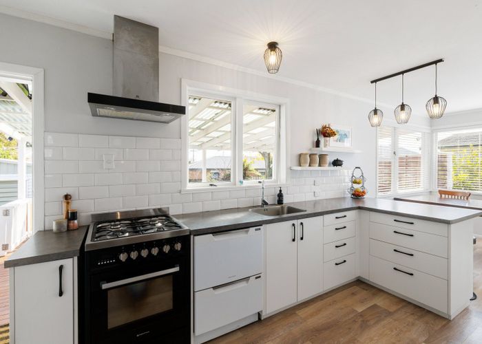  at 162 Mahoe Street, Melville, Hamilton