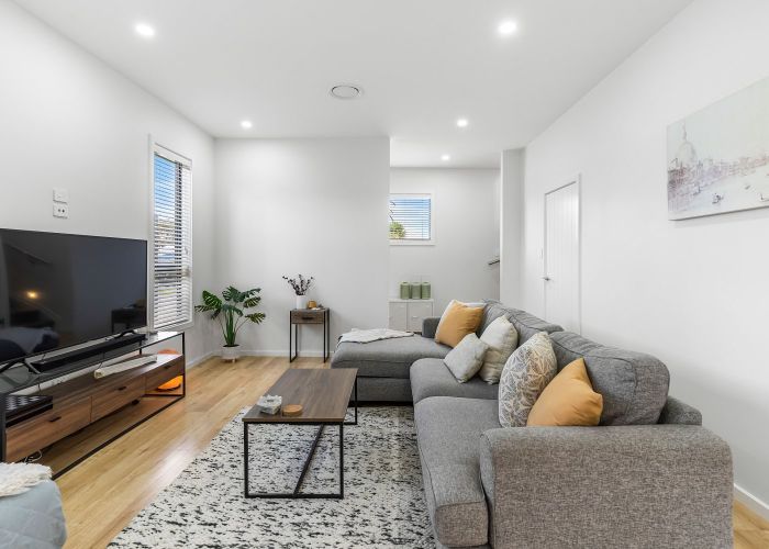  at 29A Patons Road, Howick, Auckland