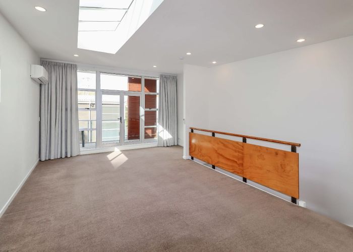  at 4/306 Evans Bay Parade, Hataitai, Wellington