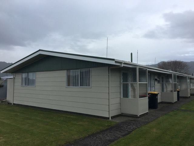  at 2/5 Doyle Street, Blaketown, Grey, West Coast