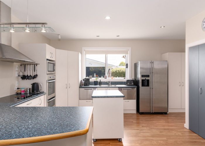  at 106 Aorangi Road, Bryndwr, Christchurch