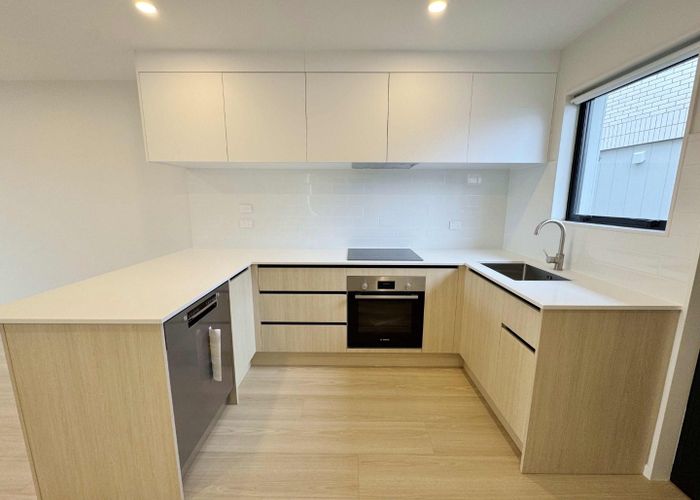  at 13/22 Cleland Crescent, Blockhouse Bay, Auckland City, Auckland