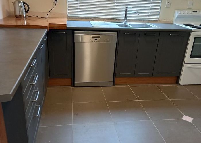  at 3A Mungavin Avenue, Ranui Heights, Porirua, Wellington