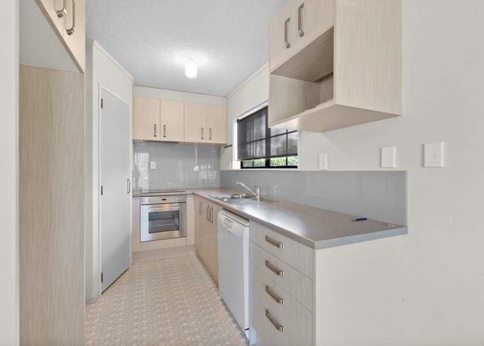  at 6 Kingfisher Way, Te Kowhai, Hamilton
