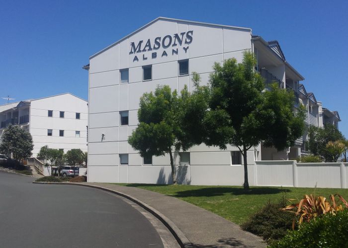  at 1C/60 Masons Road, Oteha, Auckland