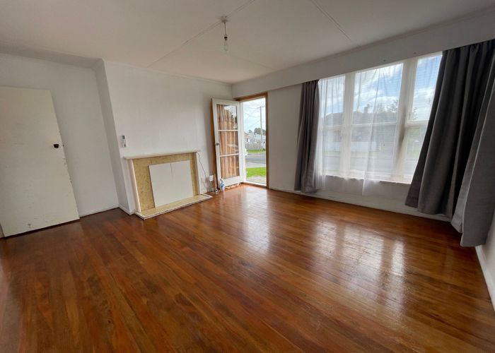  at 12 Firth Crescent, Otara, Manukau City, Auckland