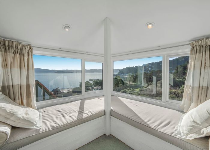  at 10A Moana Road, Days Bay, Lower Hutt