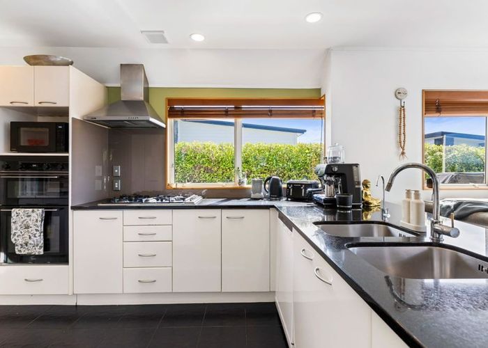  at 28a Beulah Avenue, Rothesay Bay, North Shore City, Auckland