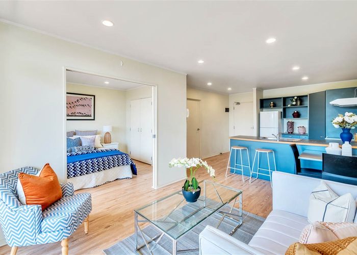  at 5/372 Rosedale Road, Rosedale, Auckland
