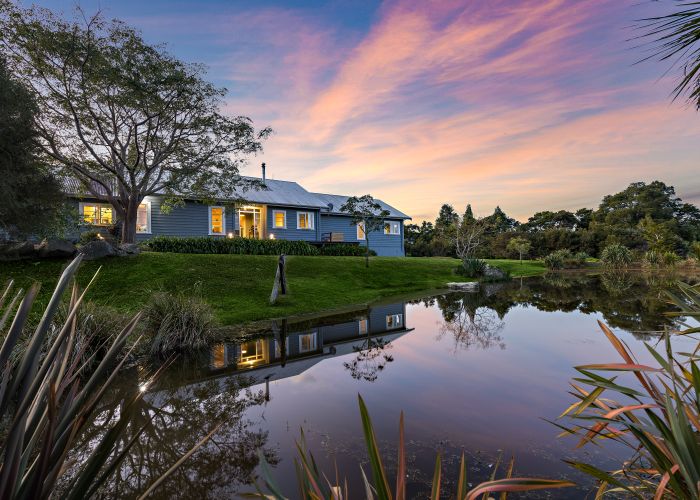  at 944A Leigh Road, Warkworth