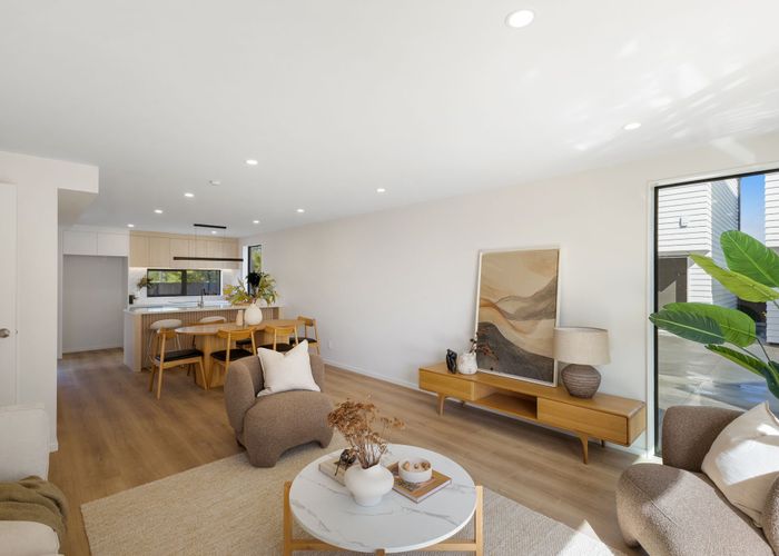  at 1/6A View Road, Glenfield, North Shore City, Auckland