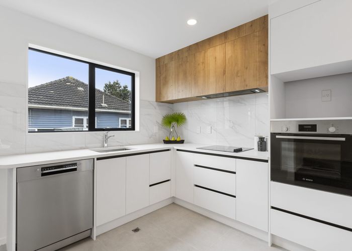  at 4/19 Alverston Street, Waterview, Auckland City, Auckland