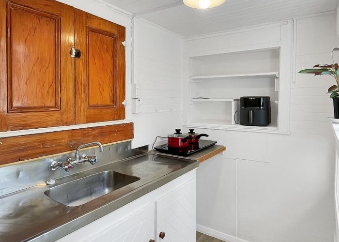  at 31F Patanga Crescent, Thorndon, Wellington, Wellington