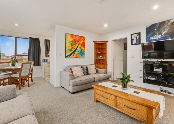  at 2/43 Brixton Street, Islington, Christchurch
