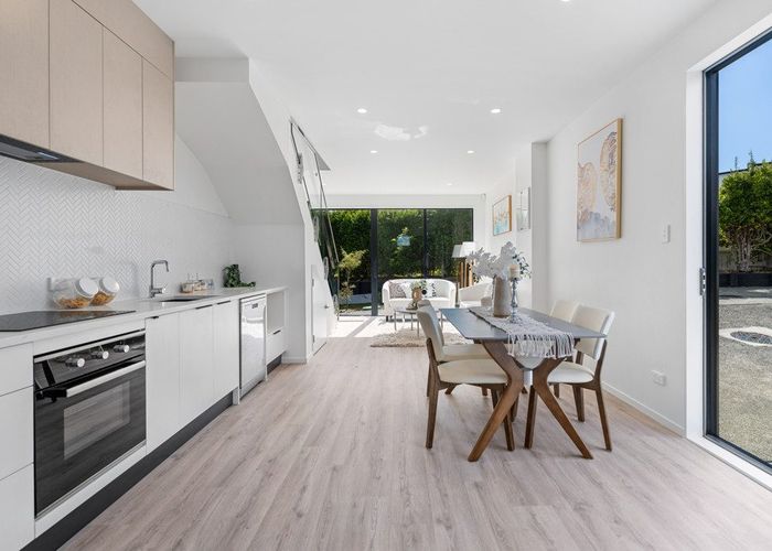  at Lot 2-6, 9/10 Hutchinsons Road, Bucklands Beach, Manukau City, Auckland