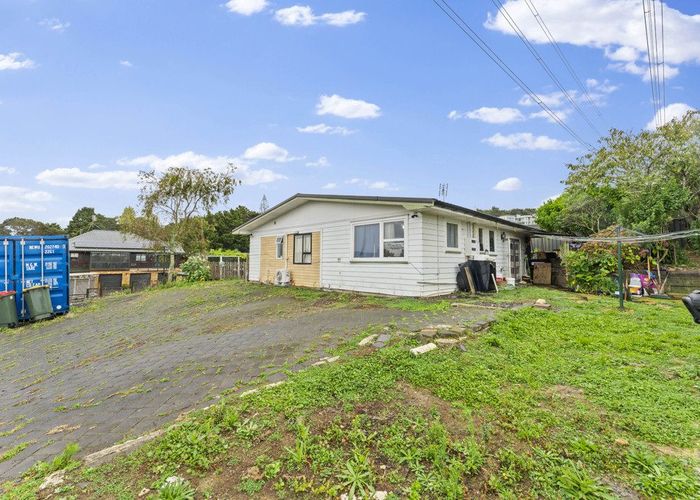  at 52 Stratford Road, Alfriston, Manukau City, Auckland
