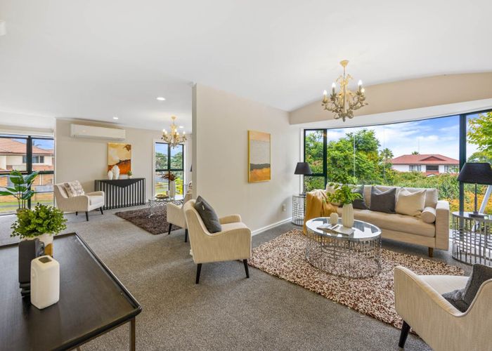  at 2 Annalong Road, Dannemora, Manukau City, Auckland