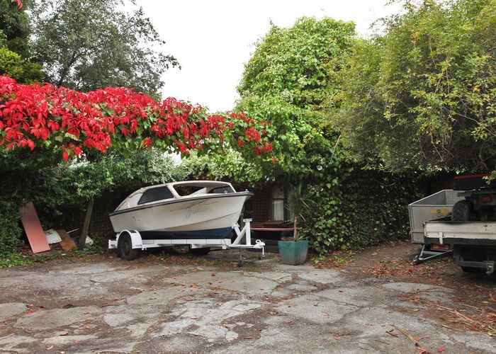  at 2 Frankleigh Street, Somerfield, Christchurch