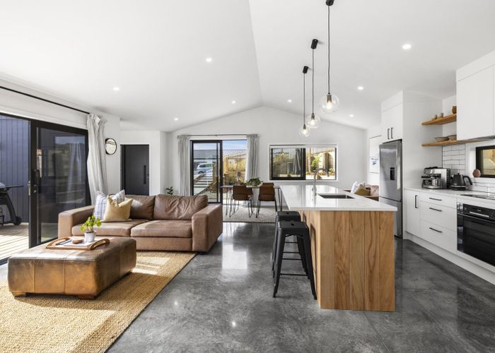  at 102 Omahina Street, Raglan, Waikato, Waikato