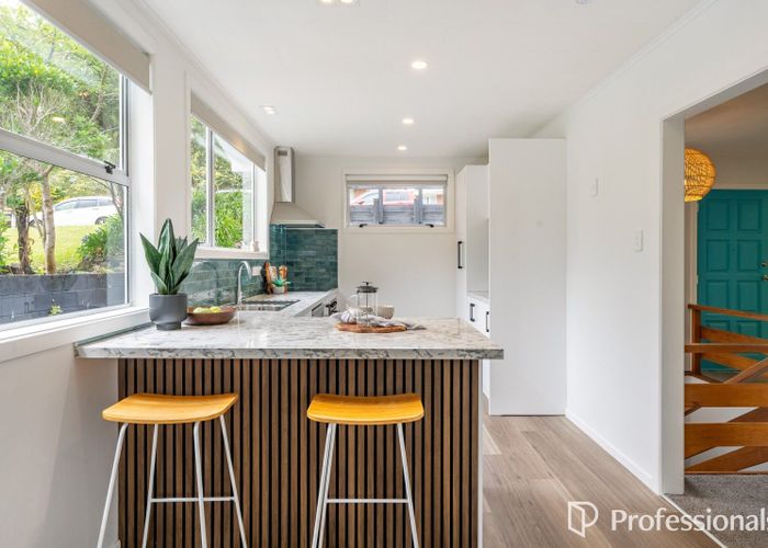  at 86 Holborn Drive, Stokes Valley, Lower Hutt, Wellington