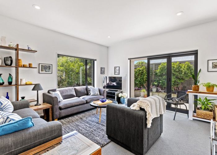  at 37 Berry Street, St Albans, Christchurch