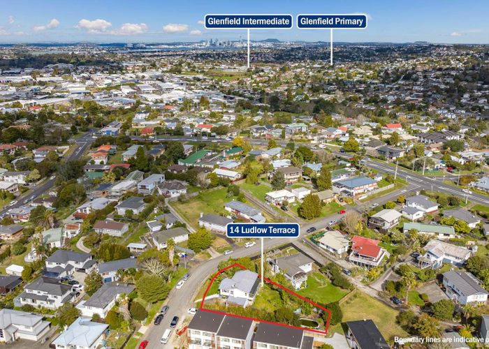For sale 14 Ludlow Terrace, Totara Vale, North Shore City, Auckland