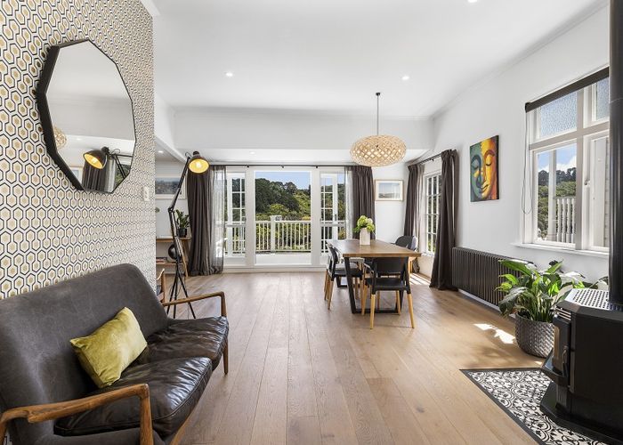  at 70 Overtoun Terrace, Hataitai, Wellington