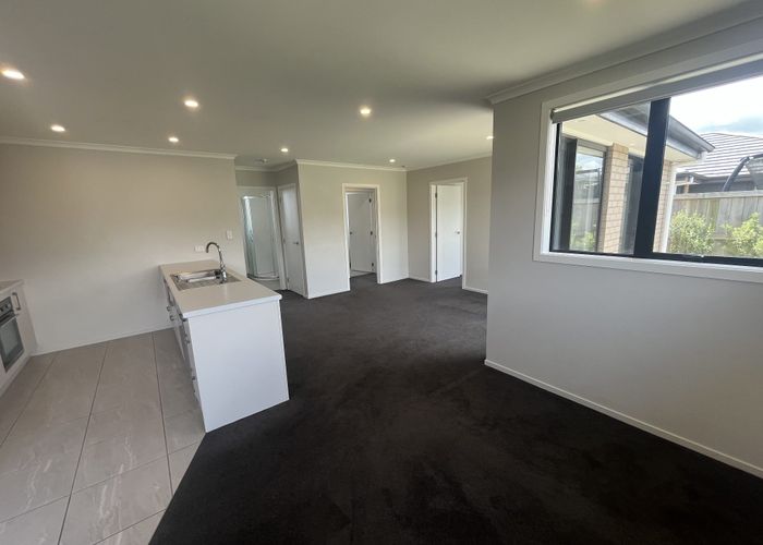  at 8/3 North Ridge Drive, Rototuna, Hamilton, Waikato