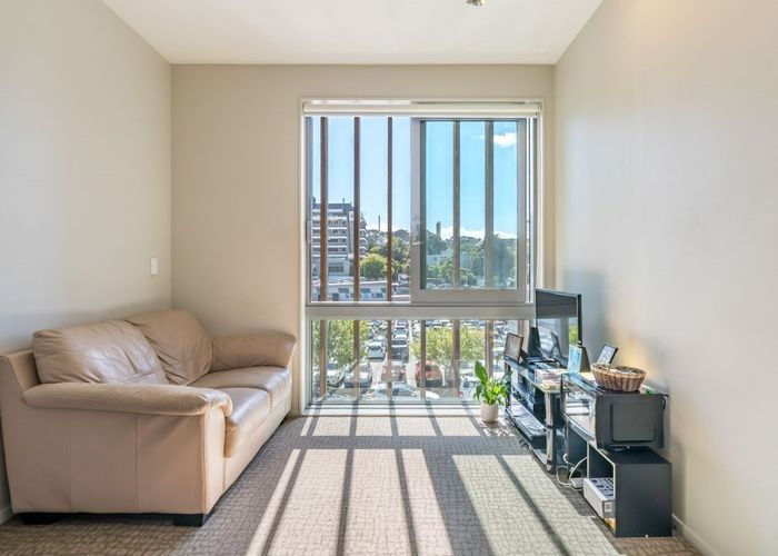  at 212A/80 Riddiford Street, Newtown, Wellington, Wellington