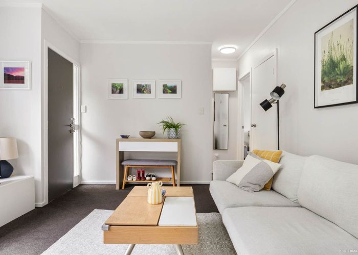  at 2/73 Ngatiawa Street, Onehunga, Auckland City, Auckland
